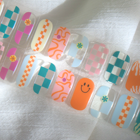Made My Day DIY Semicured Gel Nail Stickers Kit