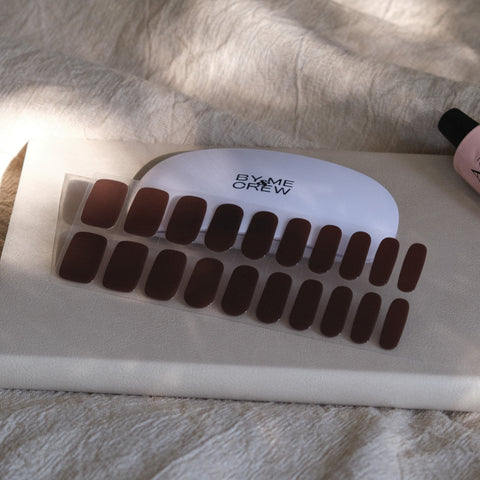 Dark Brown GEWEL™ Semicured Gel Nail Sticker